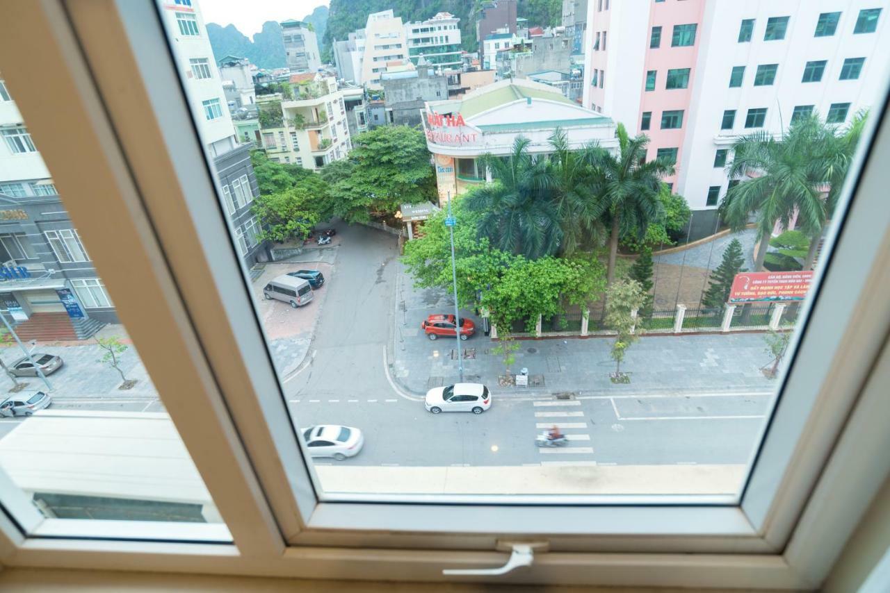 London Hotel Ha Long Exterior photo