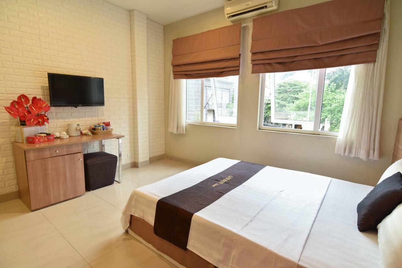 London Hotel Ha Long Exterior photo